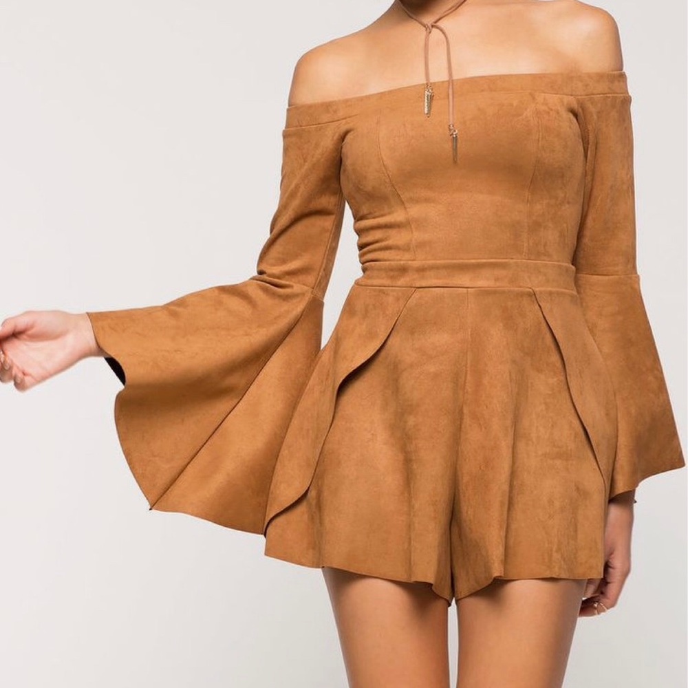 $FINAL$ [S] Suede Bell Sleeved Bardot Romper